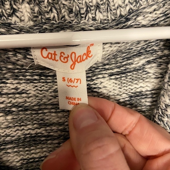 Cat & Jack boys button up sweater sz 6-7 - Picture 3 of 4